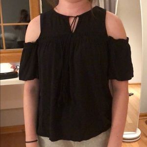 Cold shoulder top